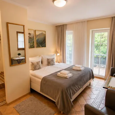 Nippgen Casa de hóspedes 3*
